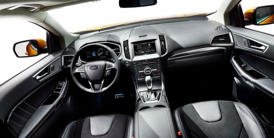  Ford Edge Sport 2015 года  (фото 22 из 25)